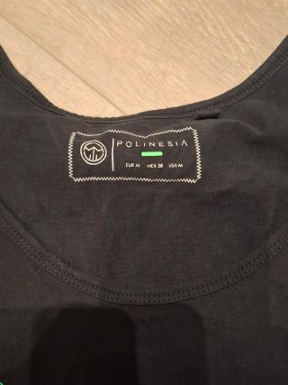 Camiseta Tirantes Polinesia Negra