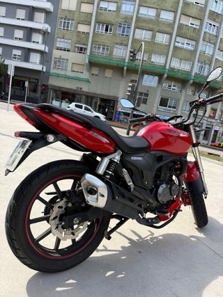 keeway RKV 125
