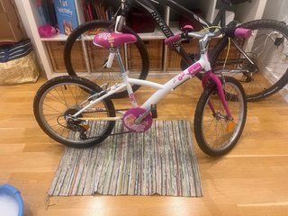 Bicicleta infantil niña Btwin rosa