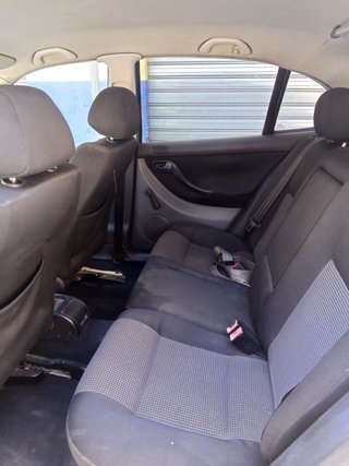 SEAT Leon 2004