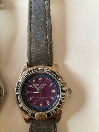 Lote de 4 relojes y pulseras