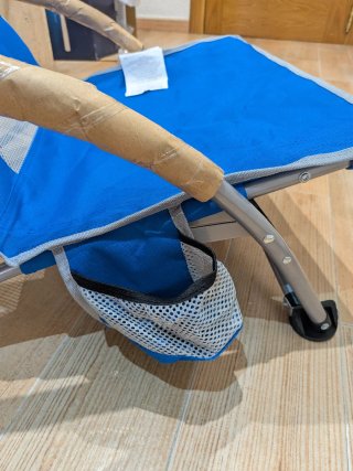 Silla de Playa Aktive Azul y Blanca