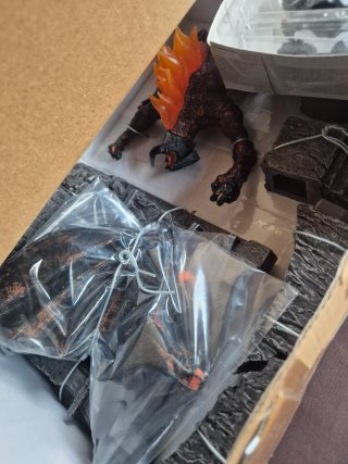 El Señor de los Anillos Balrog Diorama Play Along