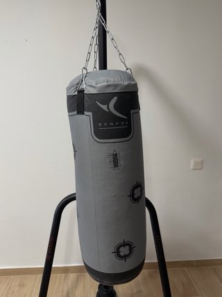 Saco de boxeo con soporte de pie – Como nuevo