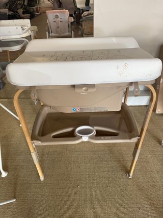 Bañera cambiador Jané beige