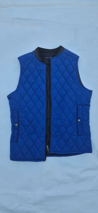 Chaleco acolchado azul Zara Man