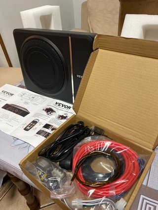 Subwoofer VEVOR 8 240W Bajo Asiento