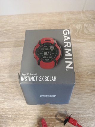 Orologio Garmin Instinct 2x Solar GPS Rosso