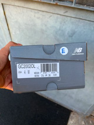 New Balance 2002r