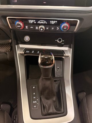 Audi Q3 SPORTBACK BLACK LI E 35 TDI 2020