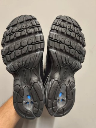 Zapatillas New Balance 740 running