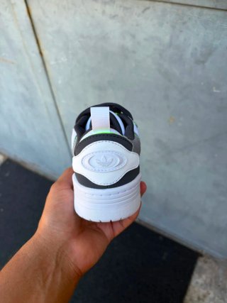 Adidas Adi 2000