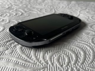 PS Vita 1004 OLED Negra