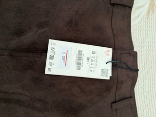 Falda capa efecto ante Zara a estrenar