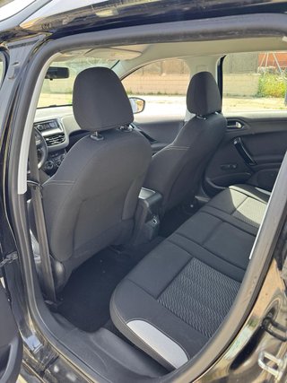 Cambio o Vendo Peugeot 2008 2015