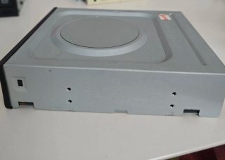 Grabadora interna de DVD y CD de la marca LG