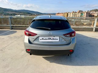 Mazda 3 2016