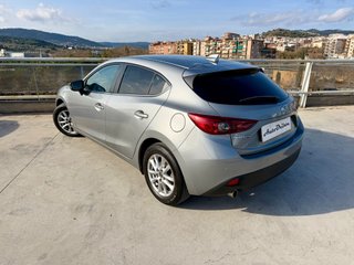 Mazda 3 2016