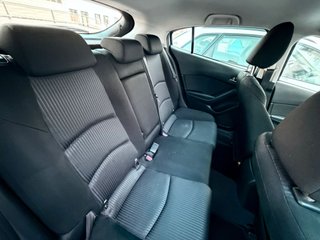 Mazda 3 2016
