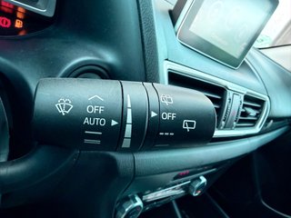 Mazda 3 2016