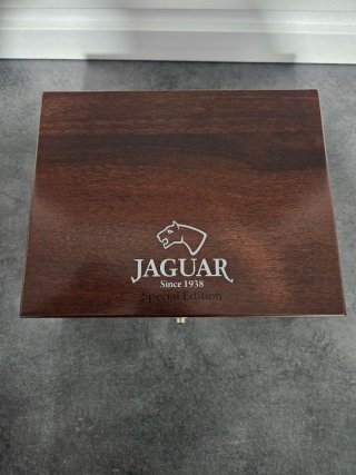 Reloj Jaguar Special Edition Dorado