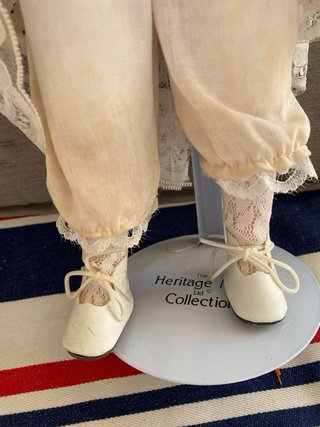 Muñeca porcelana 40 cm