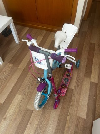 Bicicleta infantil Frozen 14” con ruedines