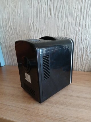 Mini Nevera Portátil Amstrad FR977 Frío/Calor