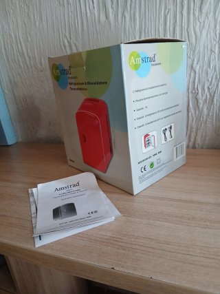 Mini Nevera Portátil Amstrad FR977 Frío/Calor