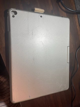 Funda con teclado para iPad