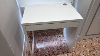 Escritorio IKEA MICKE blanco 73x50 con cajón