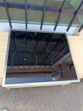 Placa vitrocerámica Aspes 4 fuegos