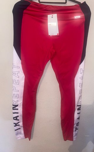 Leggings deportivos rojos