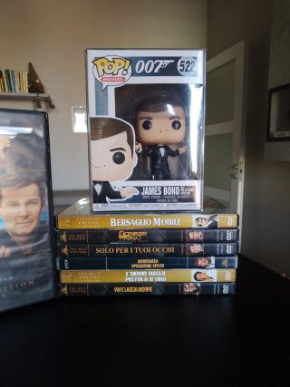 Set DVD James Bond 007 + Funko Pop n. 522