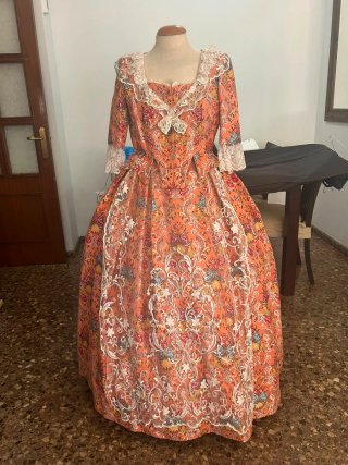 Traje Fallera Salmón Siglo XVIII