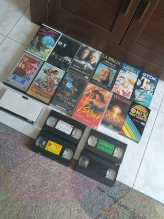 Lote 12 Casetes VHS Películas Varias