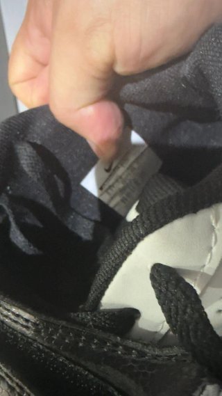Zapatillas Nike Blancas y Negras