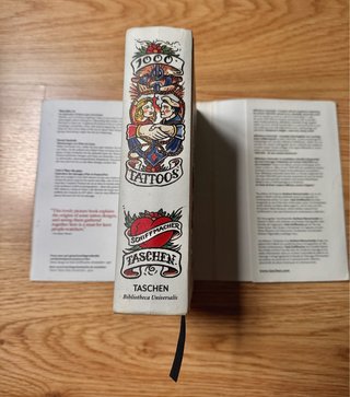 Taschen. 1000 Tattoos. Libro historia del tatuaje.