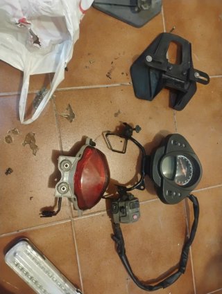 Restos despiece Kawasaki ER6N 2006/09