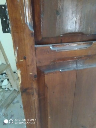 Puerta antigua de madera