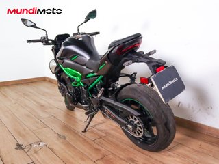 KAWASAKI Z 900