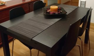 Regalo Mesa de comedor negra de Ikea