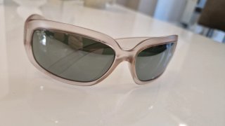 Gafas de sol Ray-Ban transparentes