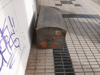 Baúl de cedro muy antiguo