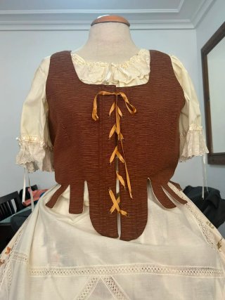 Traje Huertana Talla 40-42