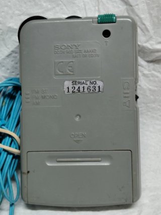 2 Radios Sony ICF-M33RDS,y SRF - S26