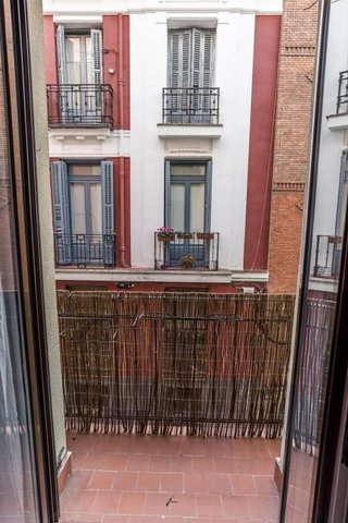 Piso en alquiler en Universidad - Malasaña en Madrid