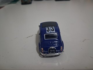 Modellino Fiat 500 Club Trieste 1:43
