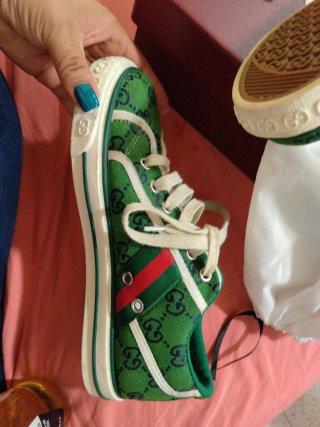 Sneakers Gucci verdi e multicolor