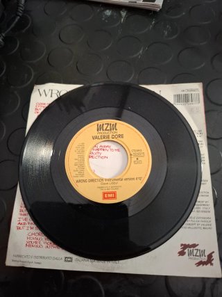 Valerie Dore Wrong Direction 45giri